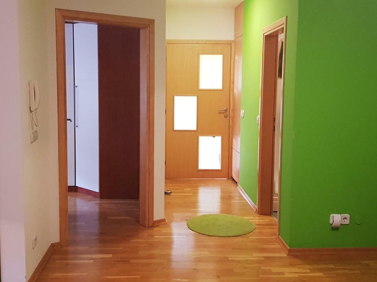 Apartment Dominik Osijek Exterior foto