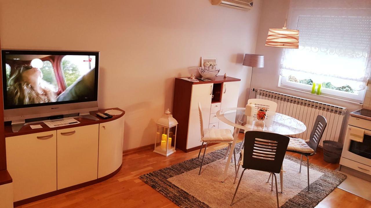 Apartment Dominik Osijek Exterior foto